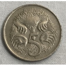 AUSTRALIA 1966 . FIVE 5 CENTS COIN . ECHIDNA . gVERY FINE
